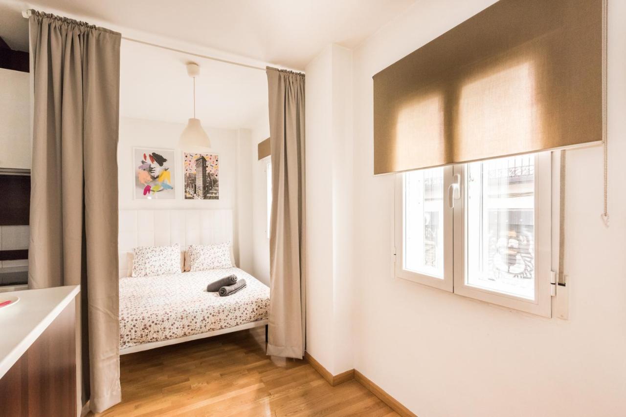 Apartamento Centro De Madridアパートメント エクステリア 写真
