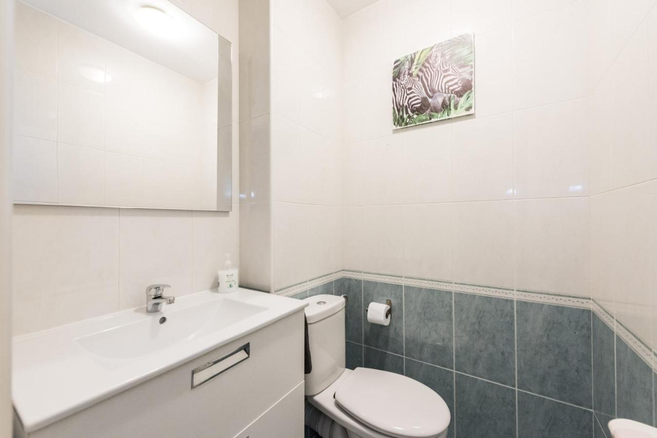 Apartamento Centro De Madridアパートメント エクステリア 写真